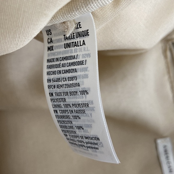 American Eagle Faux Fur Bag - Picture 5 of 5